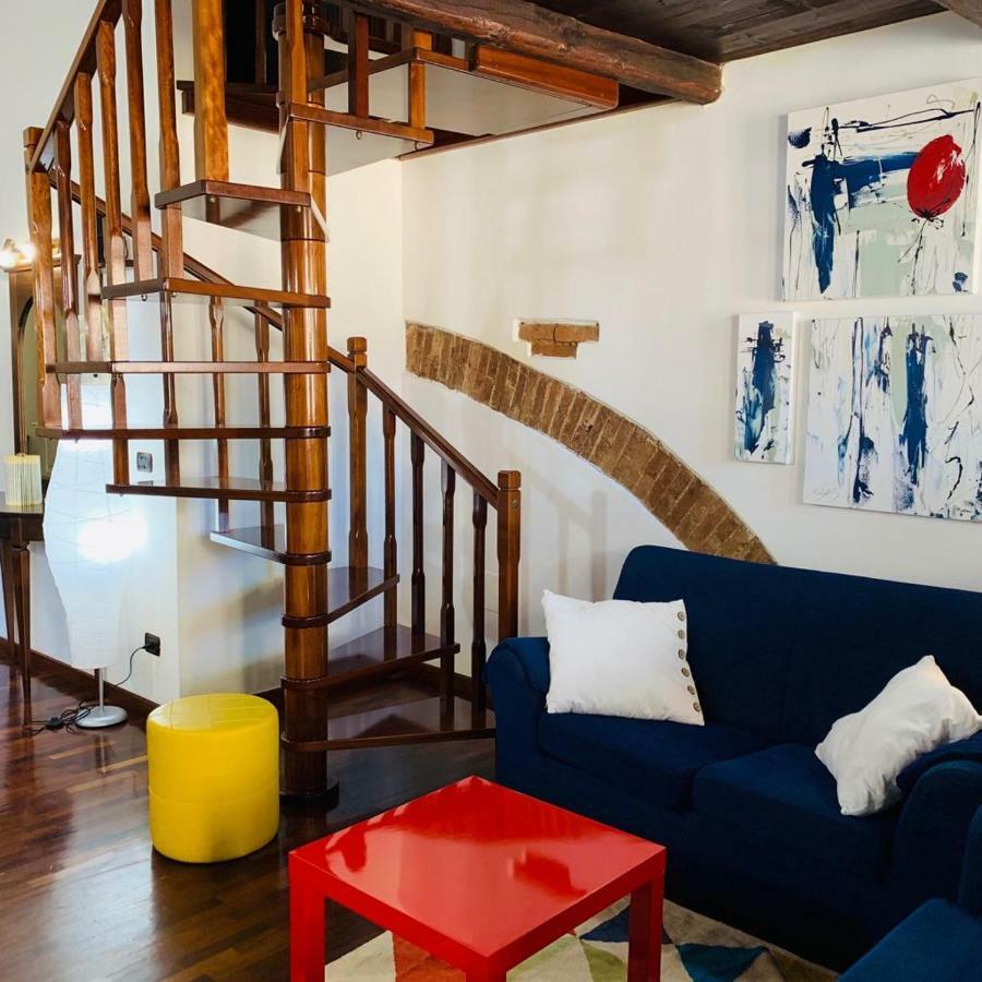 Luxuria 3 Appartement Iglesias Buitenkant foto