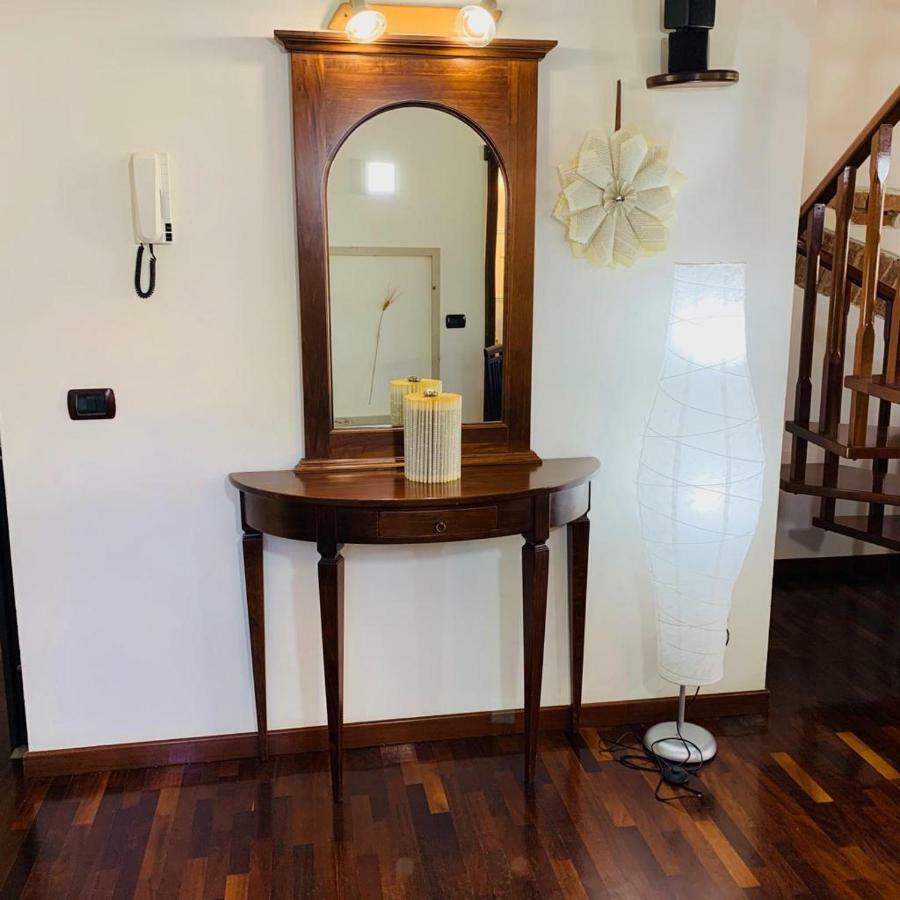 Luxuria 3 Appartement Iglesias Buitenkant foto