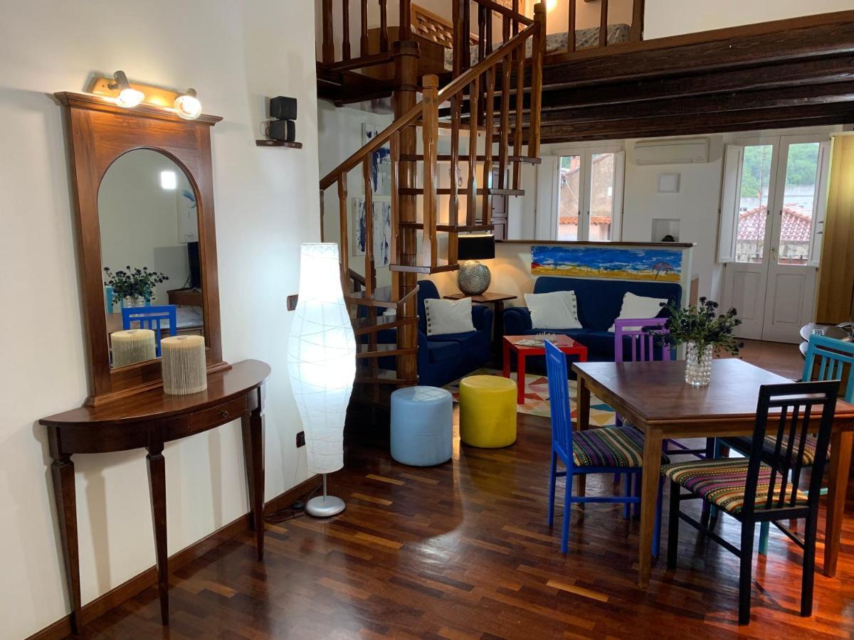 Luxuria 3 Appartement Iglesias Buitenkant foto